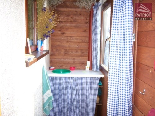 Chatka Medlov - 5